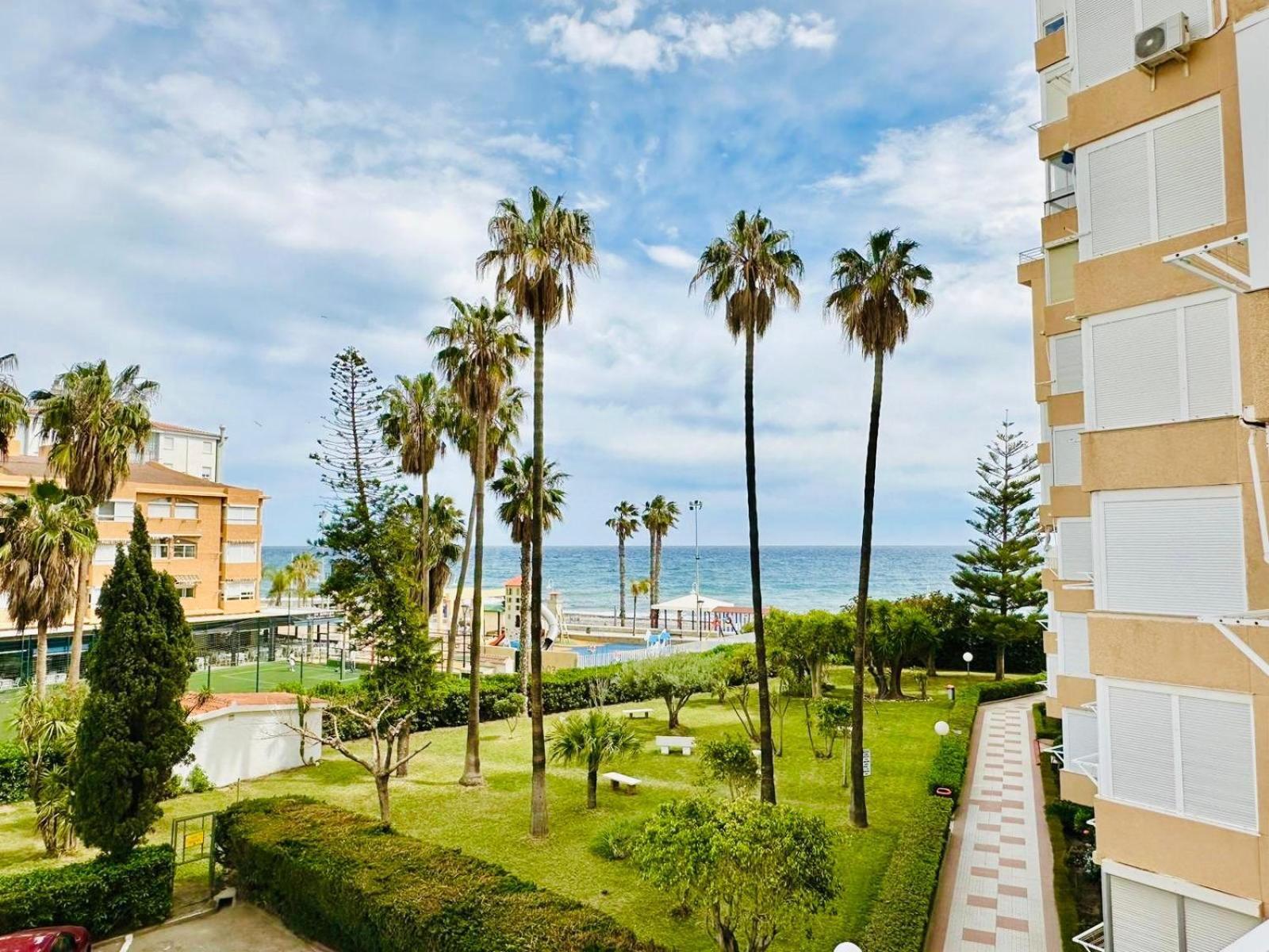 Estudio Pepa Luna Algarrobo Beach Μάλαγα Εξωτερικό φωτογραφία