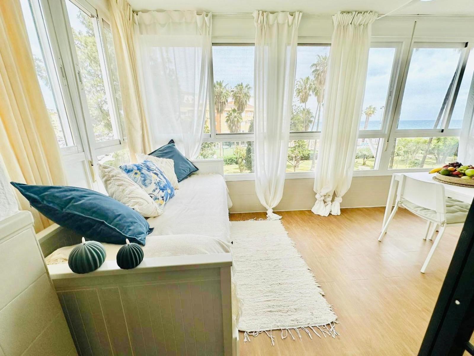Estudio Pepa Luna Algarrobo Beach Μάλαγα Εξωτερικό φωτογραφία